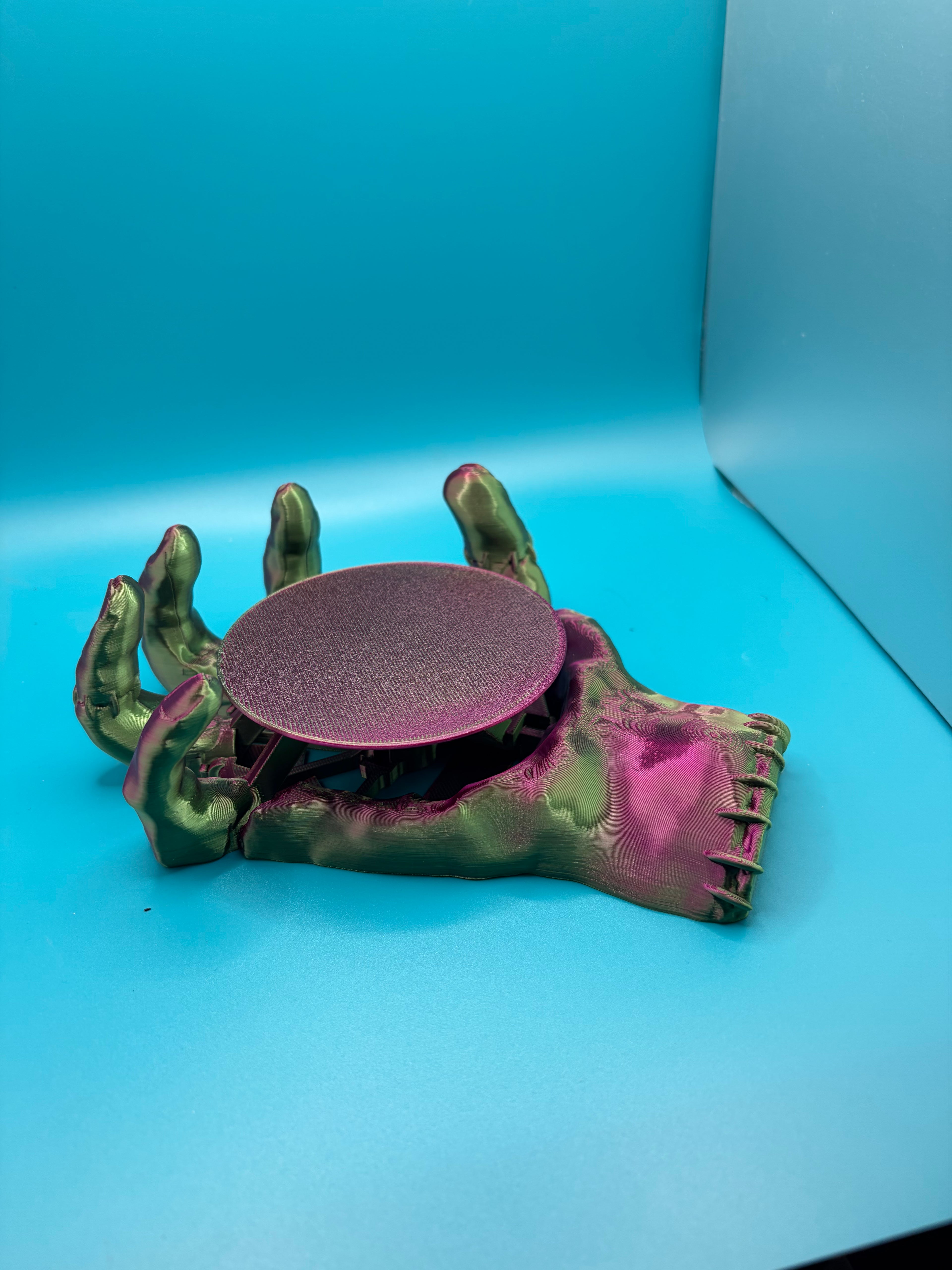 3D Printed Halloween Articulated Flexi Moving Hand Drinks Stand image 0