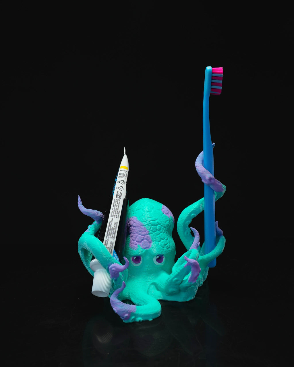3D Printed Bathroom Octopus Toothbrush Holder - Standing