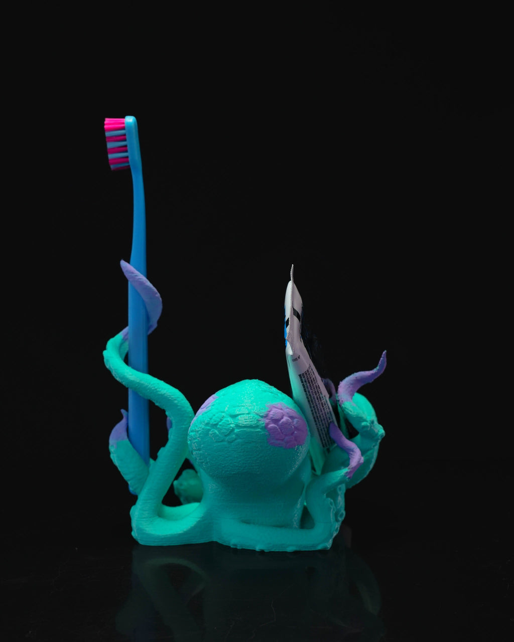 3D Printed Bathroom Octopus Toothbrush Holder - Standing
