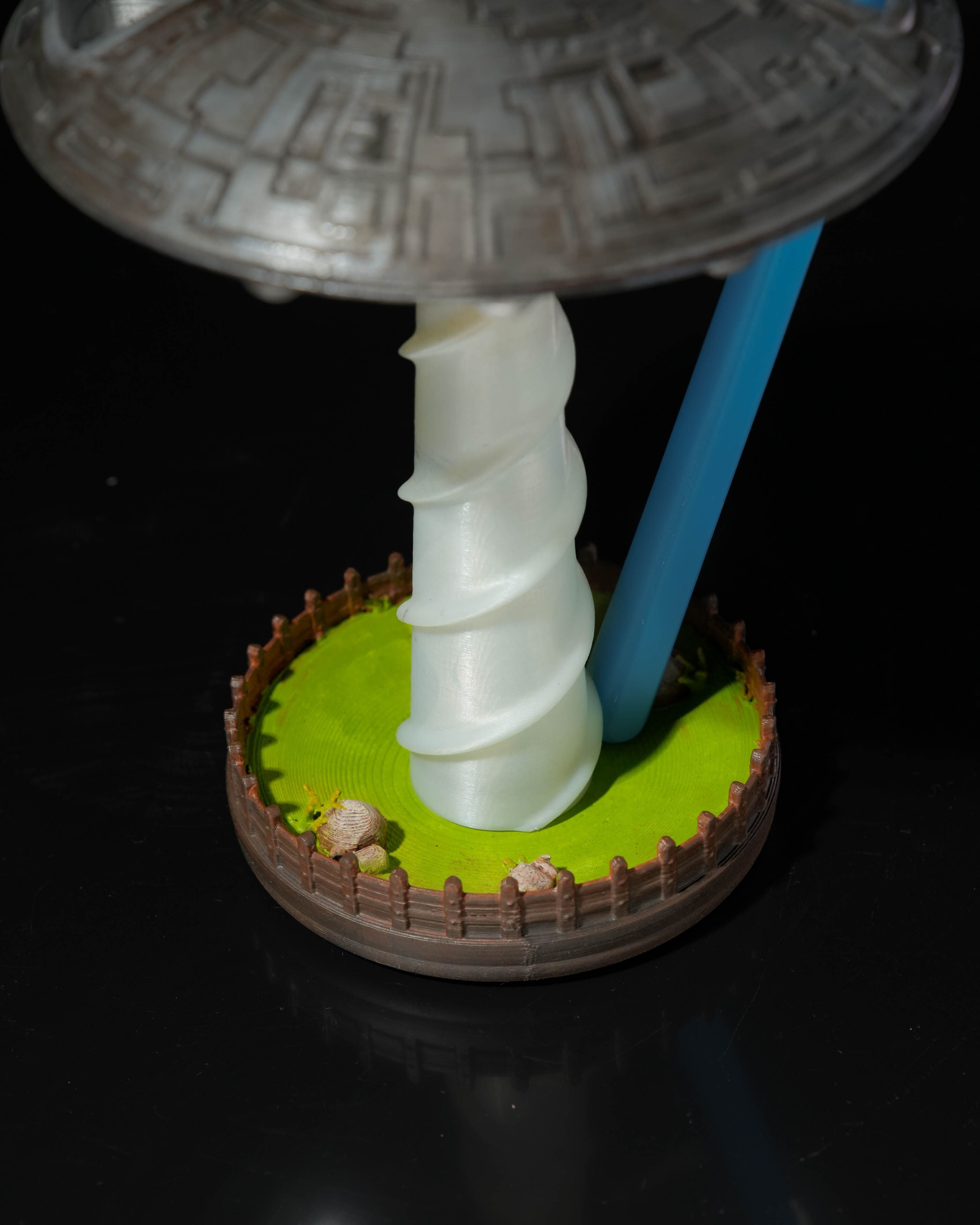 3D Printed Bathroom UFO Toothbrush Holder