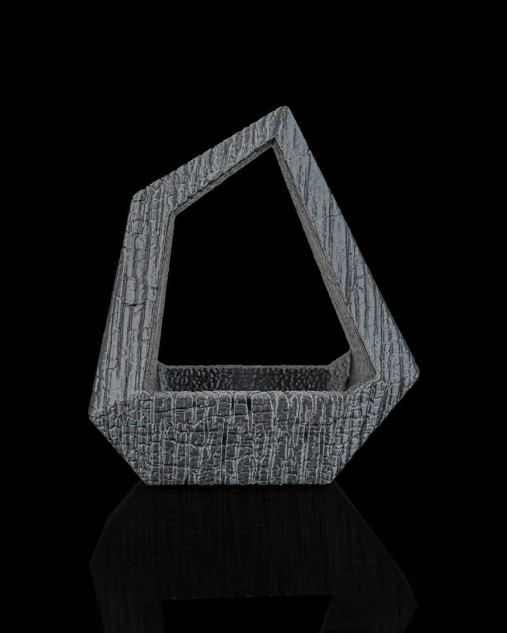 3D Printed Obsidian Frame - Self-Watering Planter