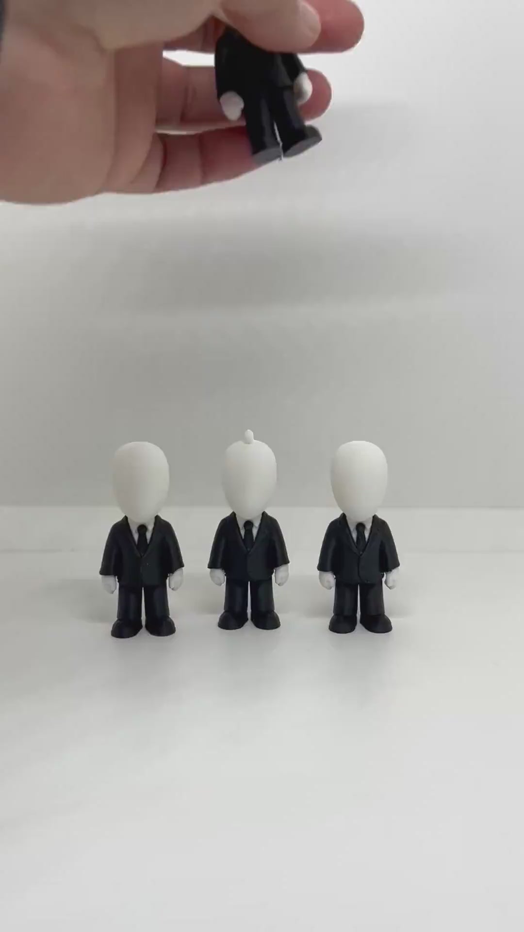 3D Printed Keyring - Mini Slenderman